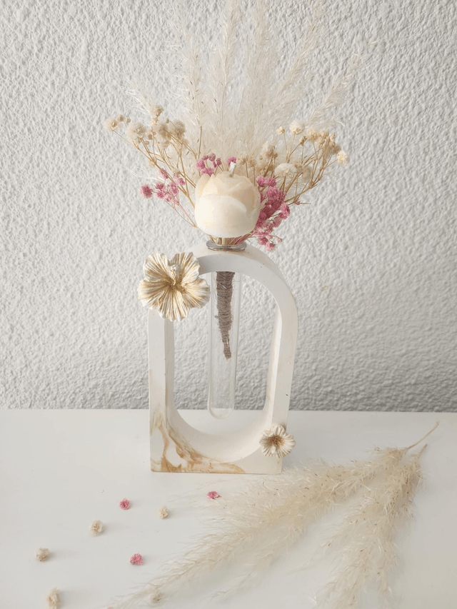 Vase ovale fleur d'or
